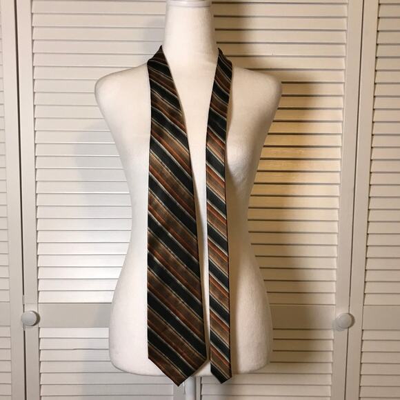 Pierre Cardin Striped Silk Classic Wide Men Necktie - Picture 2 of 5
